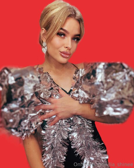 Shine Lia pornstar high quality image