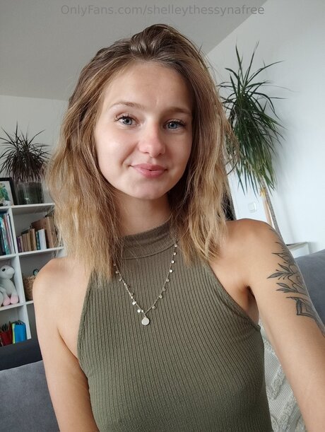 Shelleythessynafree pretty pornstar archive