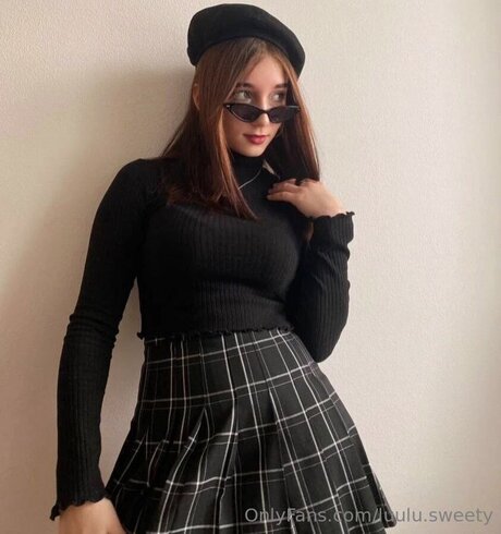 Luulu Sweety model beautiful pictures