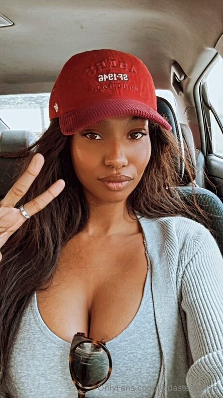 caught masturbating onlyfans pornos galleries