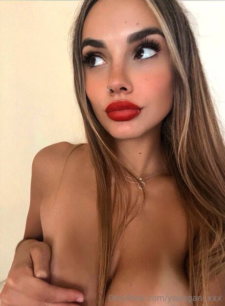 Ani Annet model porn photos