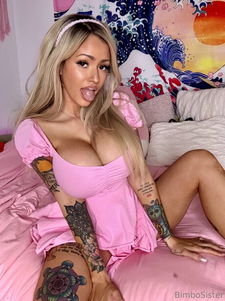 Bimbowifey nice pornstar photo