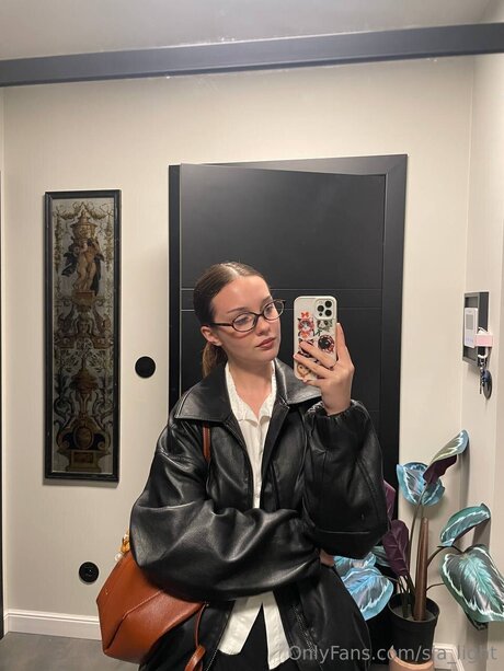 Sia Light star sex picture