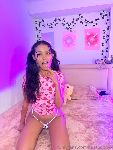 Misspoppyx free model images