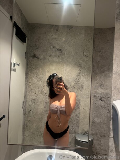 Blaisemodels sexy star gallery