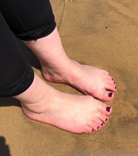 Fernsfeet31 nudes star galleries