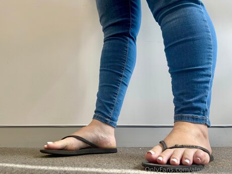 Alexlongtoes erotic pornstar pic