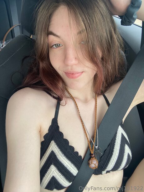 Mj101922 model nice image