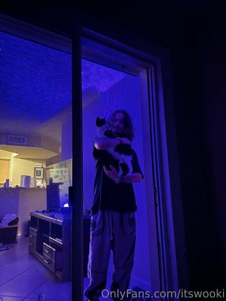 Itswooki pornographic model pictures