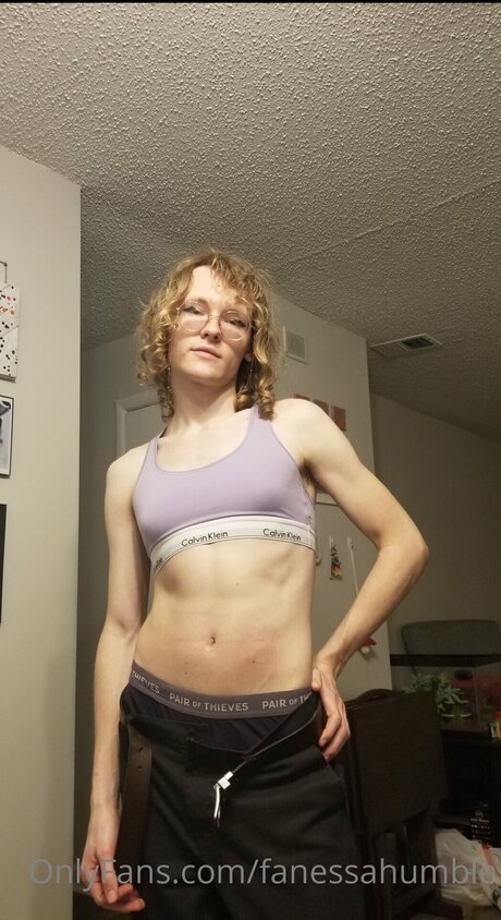 Fanessahumble art pornstar pictures