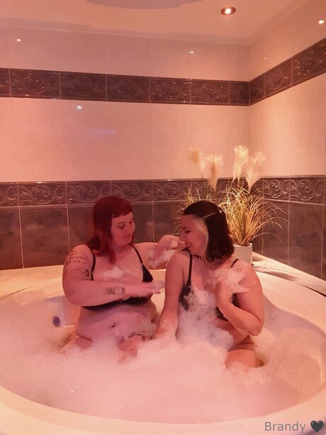 Playfullittlegirl model adult gallery