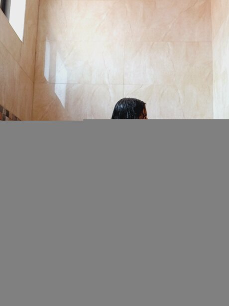 Mommy Nextdoor star sexy image