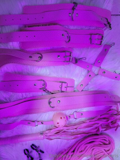 Mommy Nextdoor model sex image