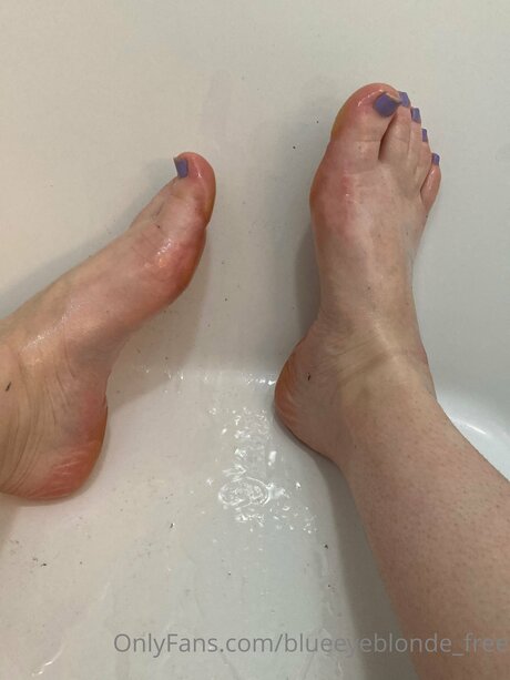 Blueeyeblonde Free star naked img