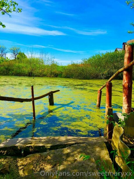 Rubyyexclusive star naked image