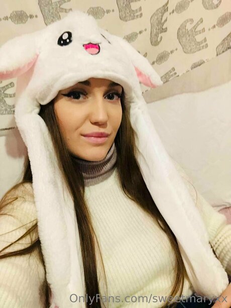 Rubyyexclusive model art photo