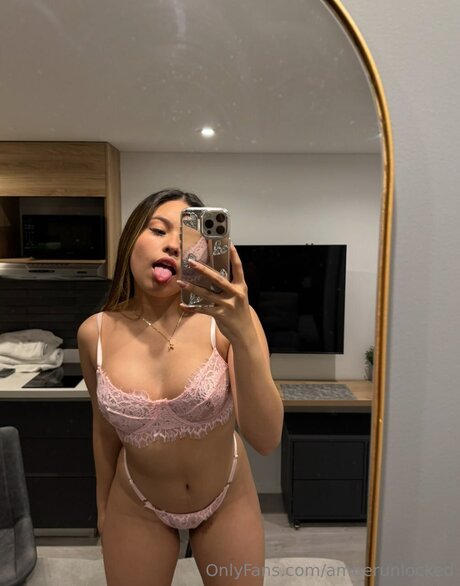 Amberunlocked model pornographic galleries