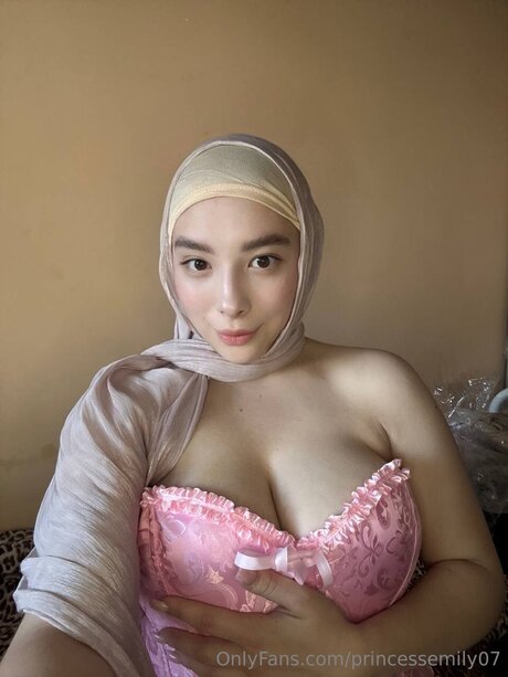 Princessemily07 art star pics