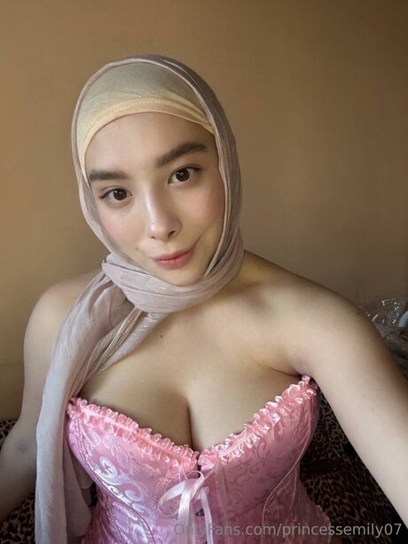 Princessemily07 pornstar adult picture