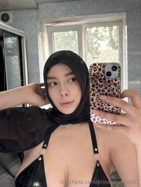 Princessemily07 perfect star picture