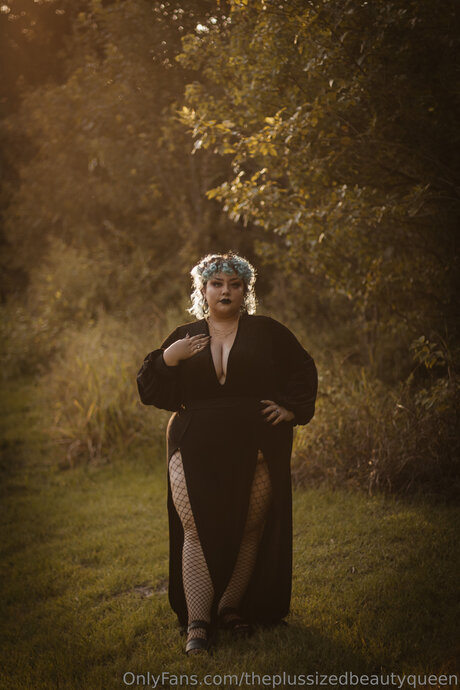 Theplussizedbeautyqueen star hot pic