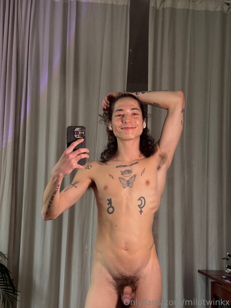 Milotwinkx model pretty photos