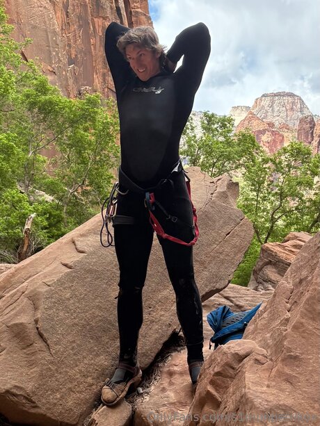 S1monpetrikov adult actress images