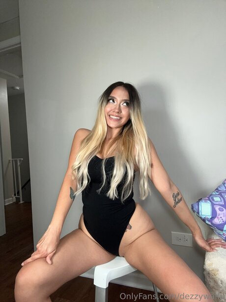 wife blowjob onlyfans porno pic