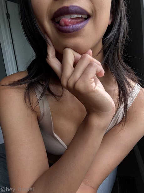 Hey Itsmei Free erotic pornstar img