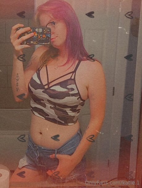 Katie 1 naked pornstar photos