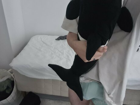 Lucynyou exclusive model img