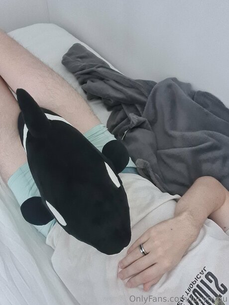 Lucynyou beautiful model image