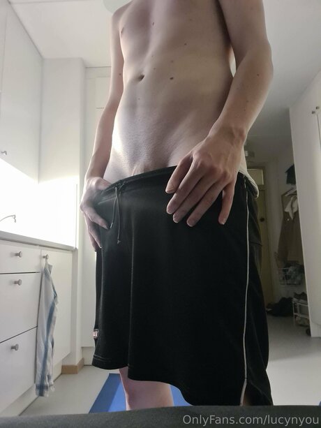 Lucynyou nudes star photo