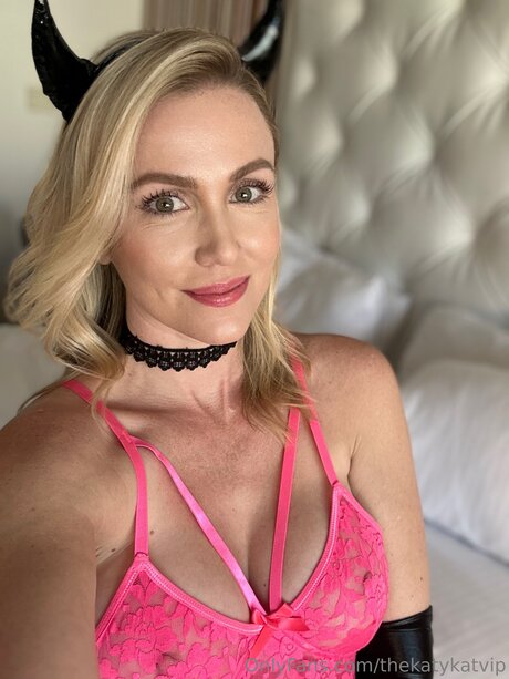 Thekatykatvip star sex pics
