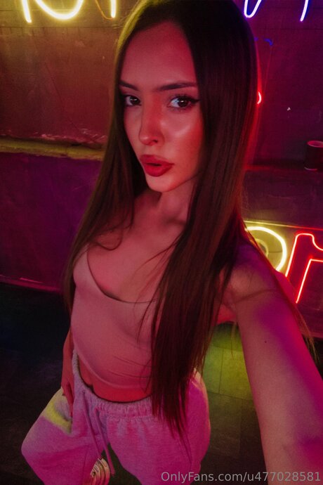 Karina Paw hd star gallery