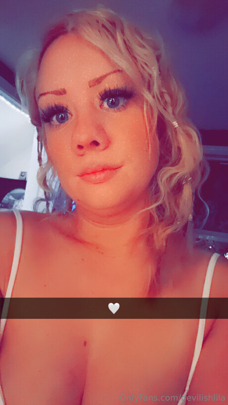 Devilishlila pornstar perfect pictures