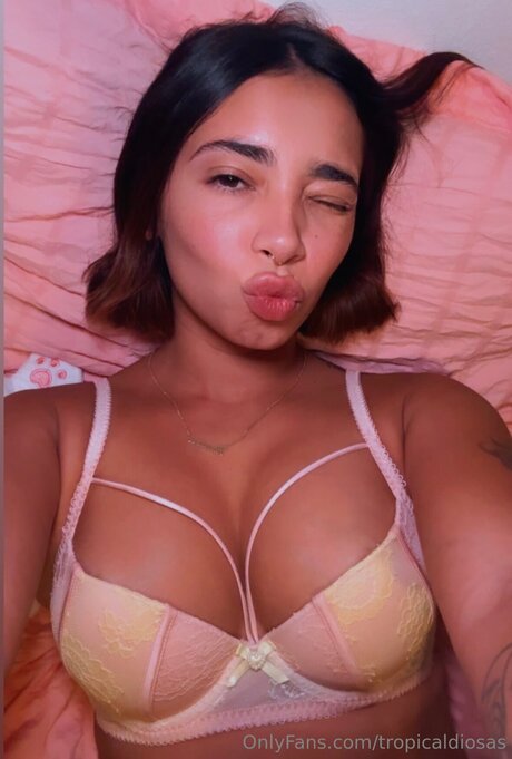 Thetropicaldiosa star hot galleries