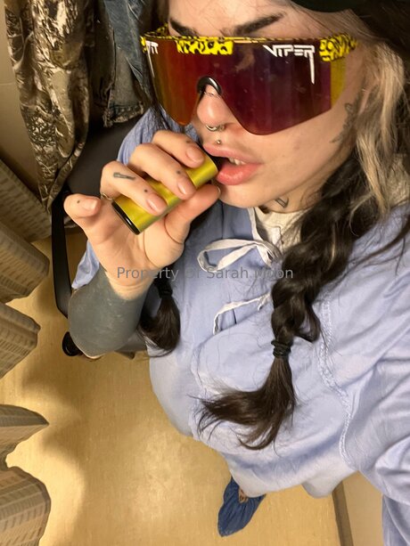 Sarahmoonsg exclusive pornstar pics