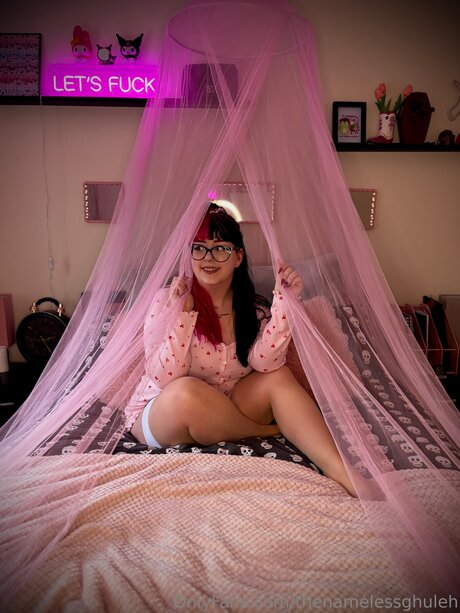 Thenamelessghuleh star exclusive pictures