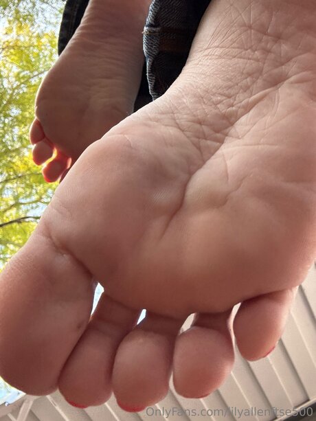 hairy legs onlyfans best image