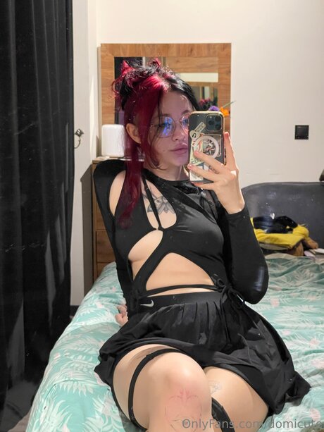 Domicute erotic star galleries