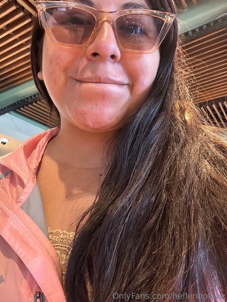 Hellenhotxxx erotic actress gallery