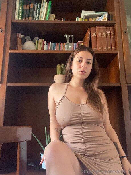 Auri S nude actress photo