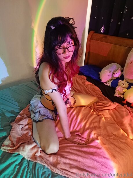 Onlyjadel naked model galleries