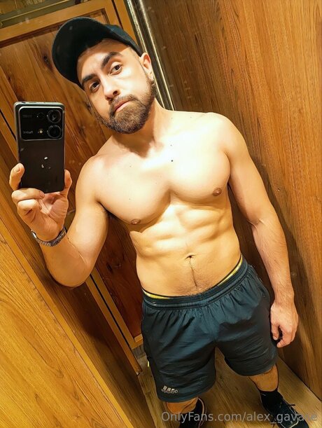 Alex Gavase star sexy pic