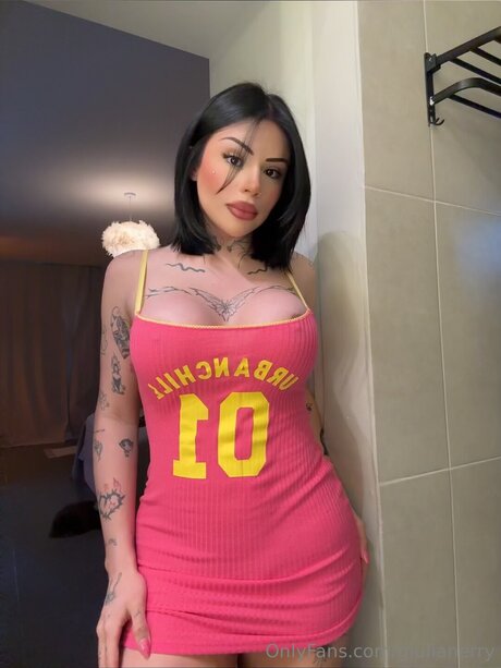 Giulianerry nude model galleries