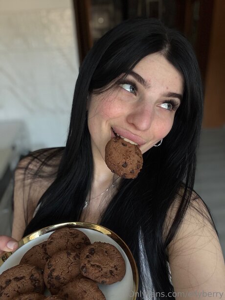 Ellyberry pornstar art archive