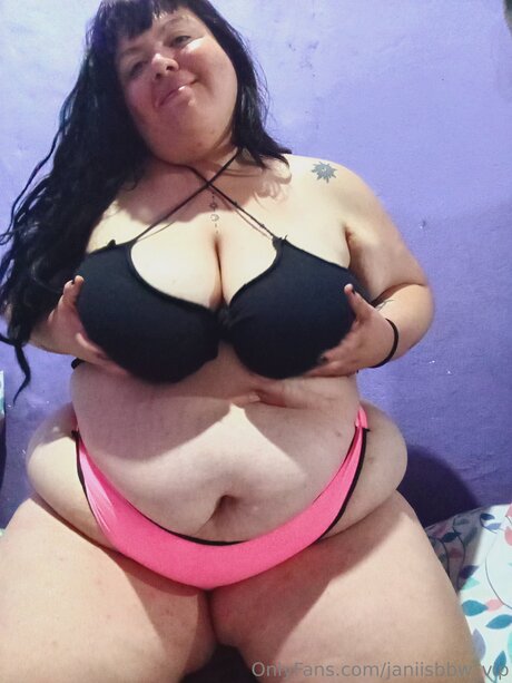 Janiisbbw Vip model nude images
