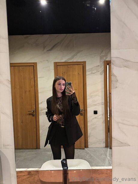 Judy Evans nude pornstar images