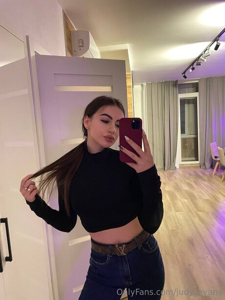 Judy Evans model nudes image